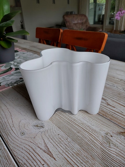 Iso Aalto-maljakko, kork. 16 cm