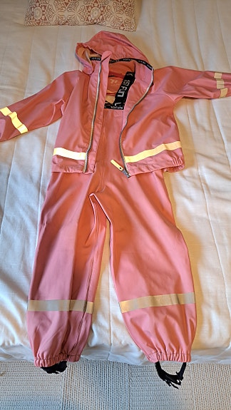 Sadeasu