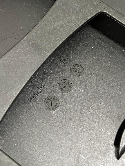 Product image 8 of 9