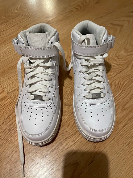 Nike air force 1 mid 07 korkeavartiset