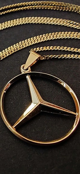 Mercedes benz riipus