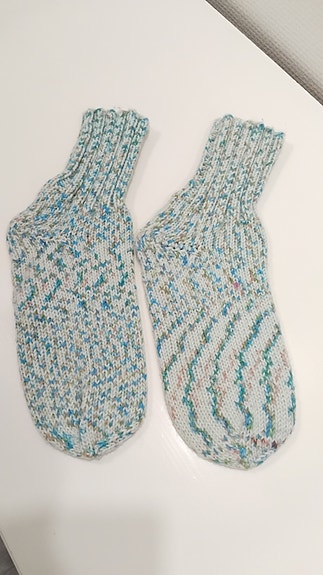 Villasukat.   Koko 39.