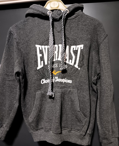 Everlast -huppari