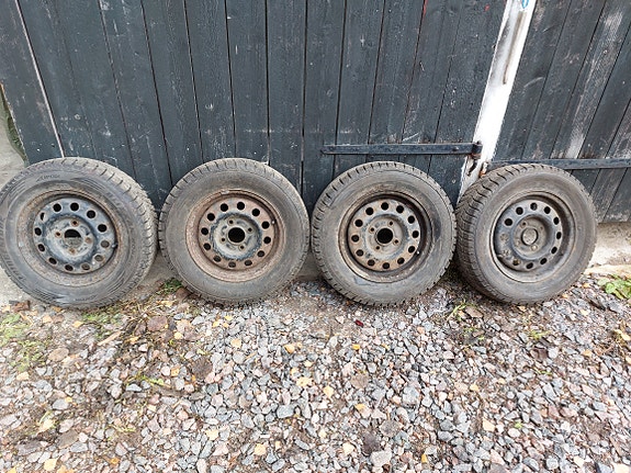 KITKARENKAAT  175/70R13 - FORDIN PELTIVANTEILLA  BRIDGESTONE