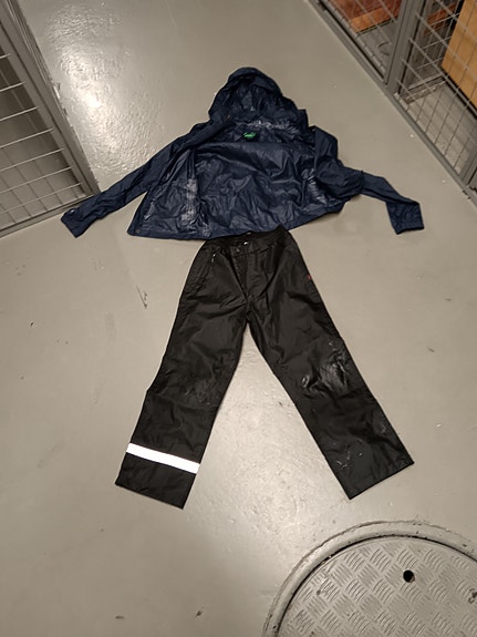 Mountain Warehouse Sadeasu Musta Lasten Koko 40 Unisex