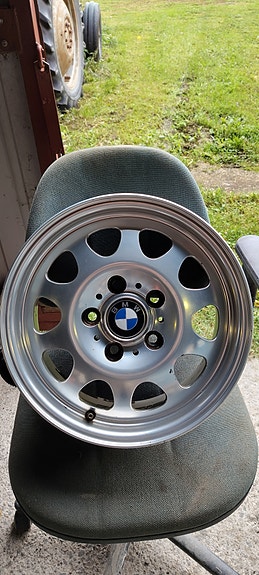 BMW 15" VANTEET