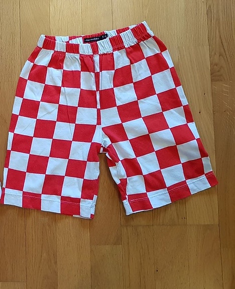 Marimekko shortsit 116cm