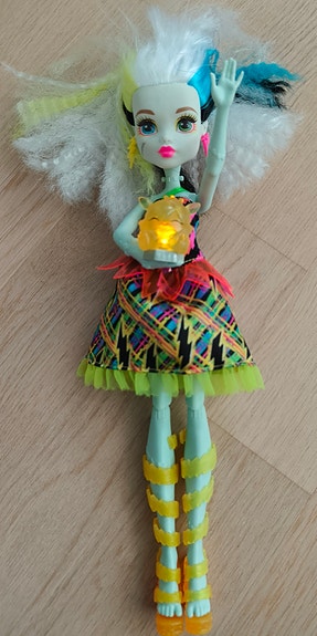 Monster High Frankie Stein -nukke