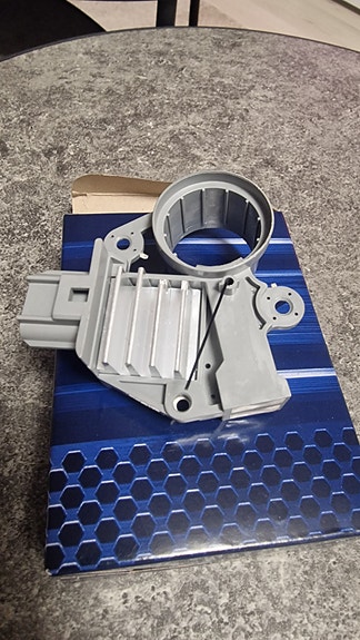 Product image 1 of 3