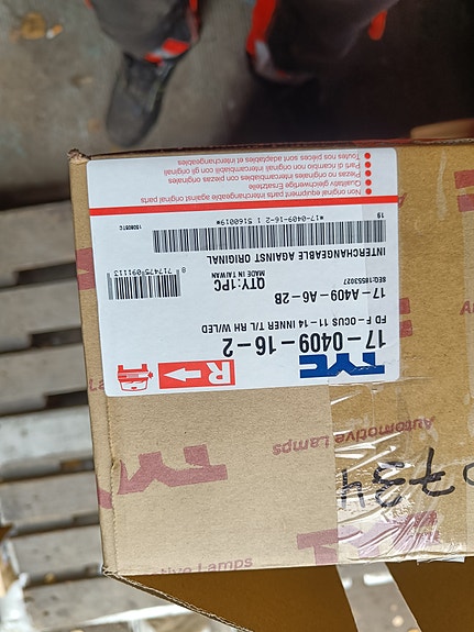 Ford Focus 2011-2014 oikea takavlo