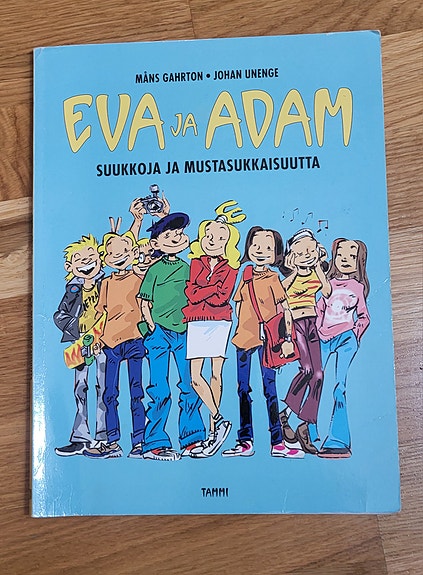 Eva ja Adam Sarjakuva Suukkoa ja mustasukkaisuutta