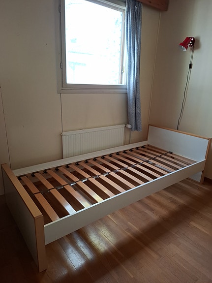 Muurame koivurengas sänky