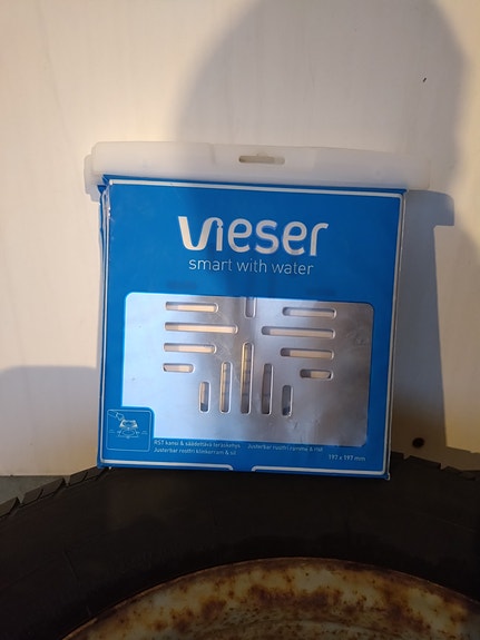 Product image 1 of 2