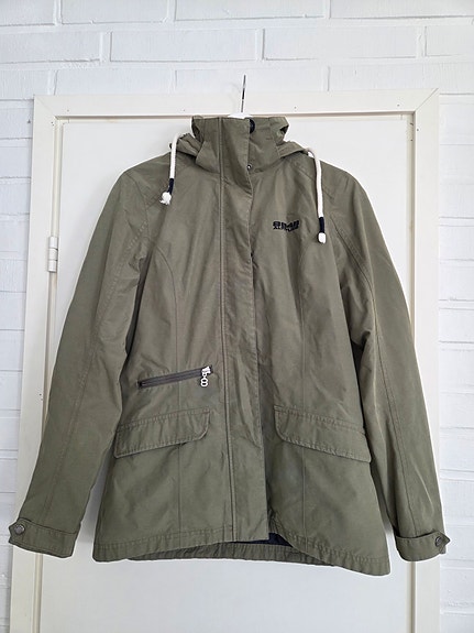 8848 Altitude takki