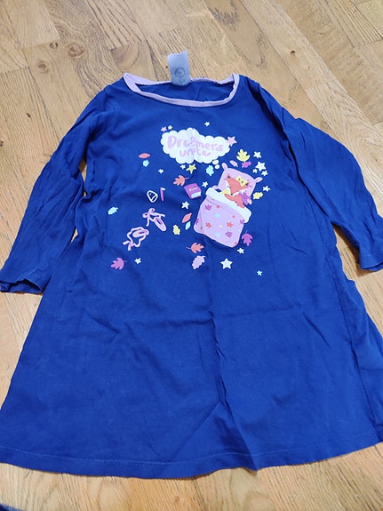 Yöpaita koko 98/104