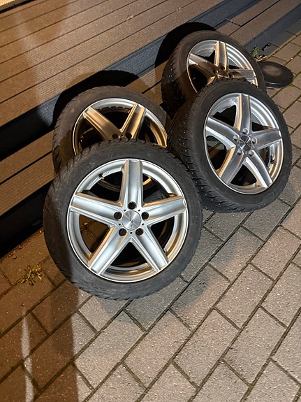 Dezent vanteet talvirenkailla 17 tuumaa hopea alumiini