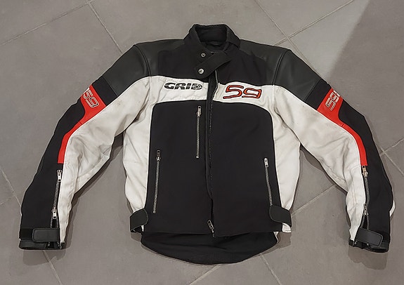 Product image 1 of 6