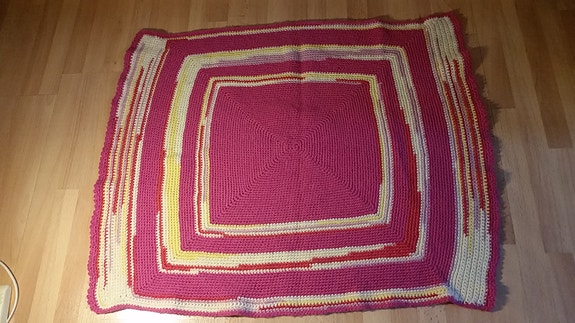 Viltti virkattu 65cm x 80cm