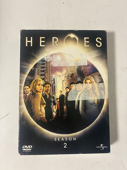 Heroes kausi 2 DVD boksi