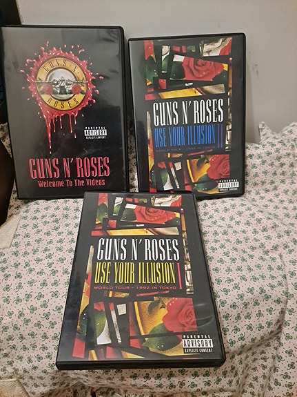 Guns n roses dvd