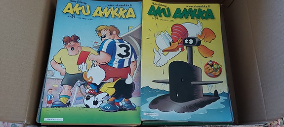 Aku Ankka lehtiä 2011-2012 n.70kpl