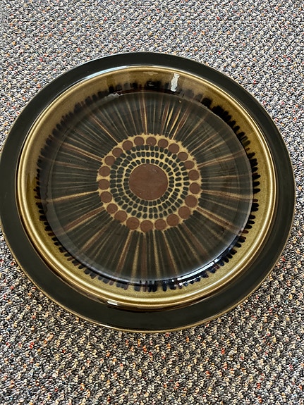 Arabian Kosmos sarjan tarjoilulautanen