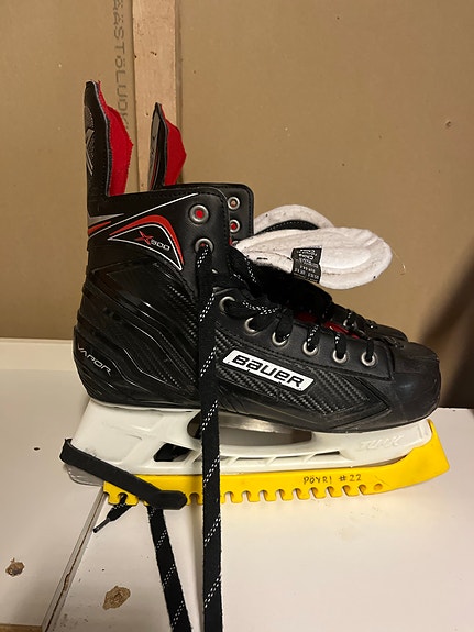 Bauer luistimet