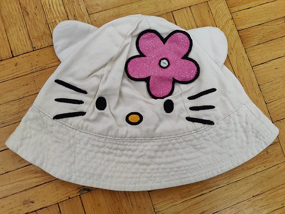 Hello Kitty -kalastajanhattu