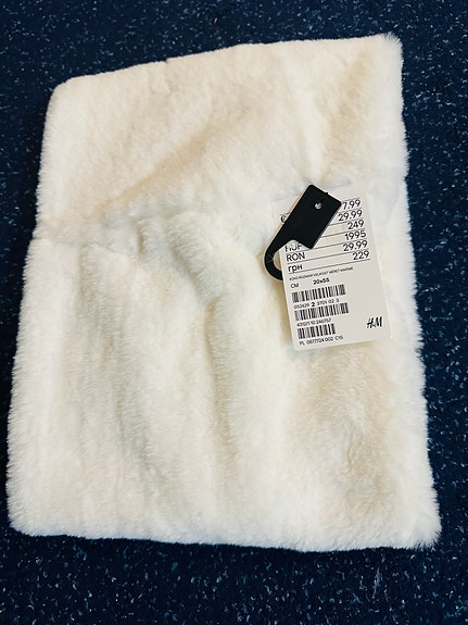 H&M lasten huivi sopi 5-8 vuotialle!