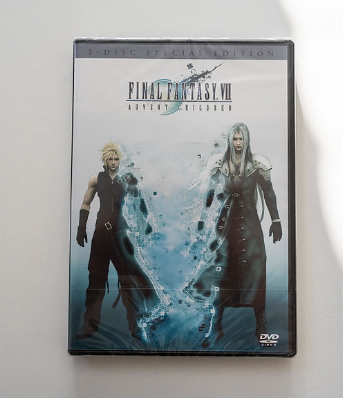 Final Fantasy VII Advent Children (avaamaton)
