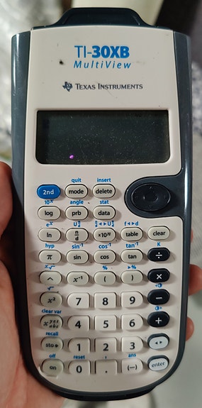 Texas Instruments TI-30X IIS laskin