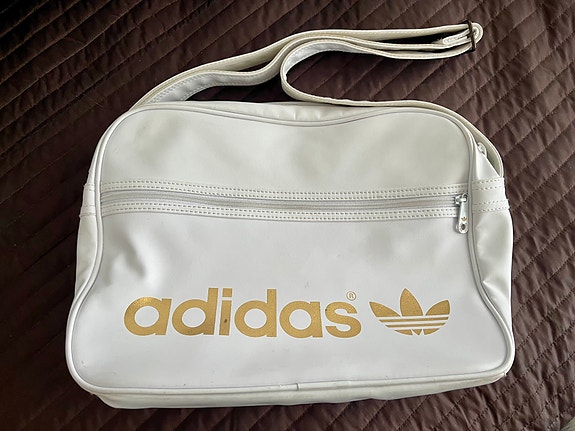 Adidas Original Airliner Vintage