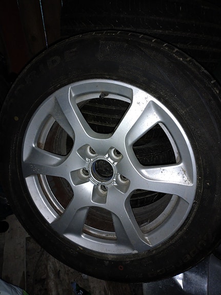 Audi A6, ww, Skoda kesärenkaat 225/55/R16,  alumiinivanteet. Pintaa4-5 mm.