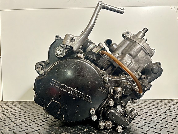 HONDA CR 125 1989 MOOTTORI OSISSA