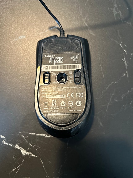 Razer Abyssus Pelihiiri Musta Johdolla