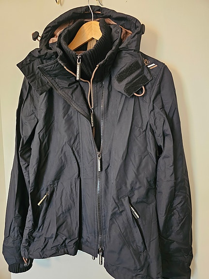 Superdry takki