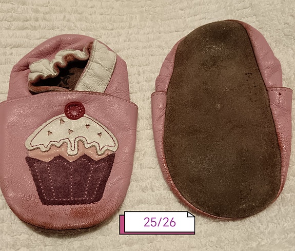 Tossut koko 25/26