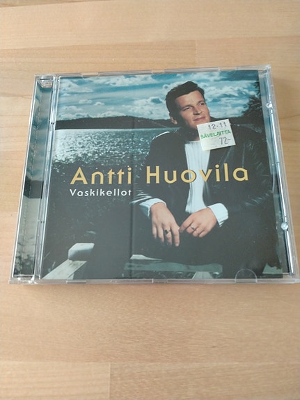 Antti Huovila Vaskikellot CD-levy