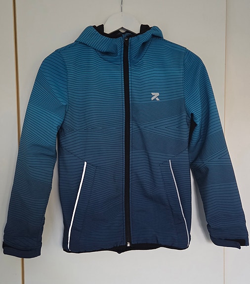 Reserved softshell takki koko 146/152