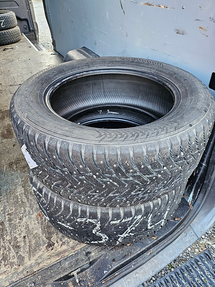 255/55/18 nastarenkaat