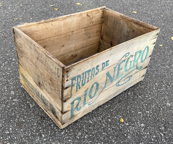 upea vanha puulaatikko