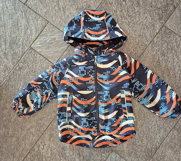 Lassie välikausitakki ja -housut, koko 92