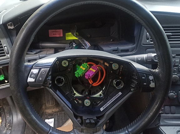S60 2.4T Volvon vm. 2000 monitoimiratti, ym..