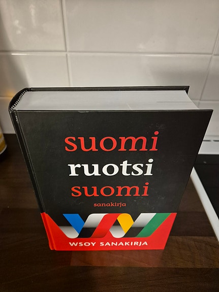 Ruotsi-Suomi Sanakirja