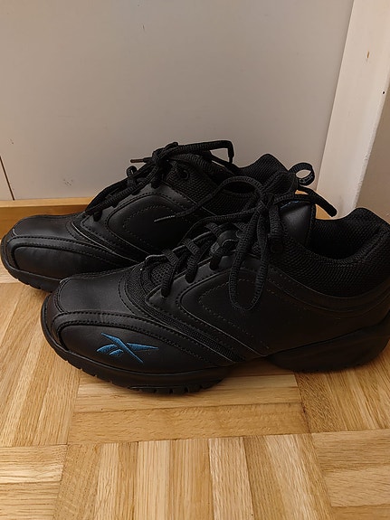 Reebok treenikengät (vm - 05), Koko 38
