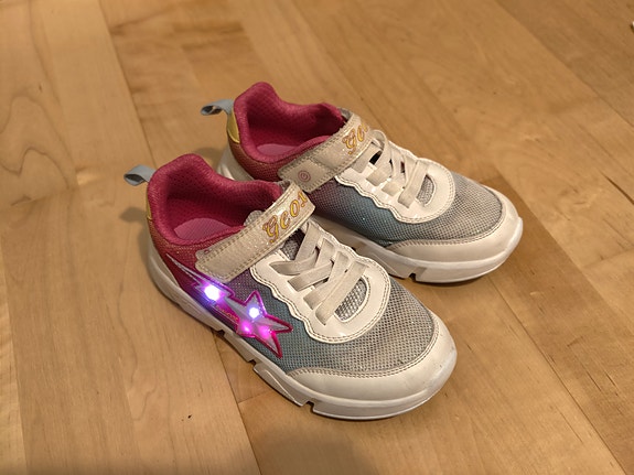 Geox lasten lenkkarit, 32 vaaleanharmaa ja pinkki