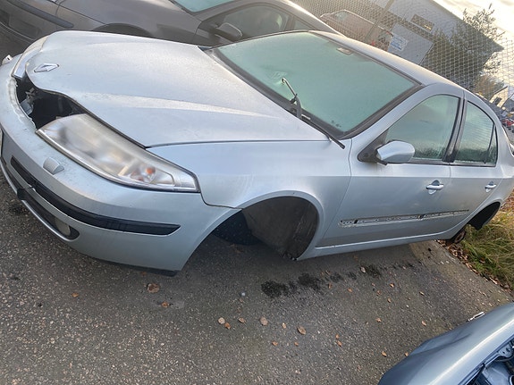 Renault Laguna 2003 Osina!!!
