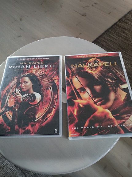 Nälkäpeli / Nälkäpeli vihan liekit