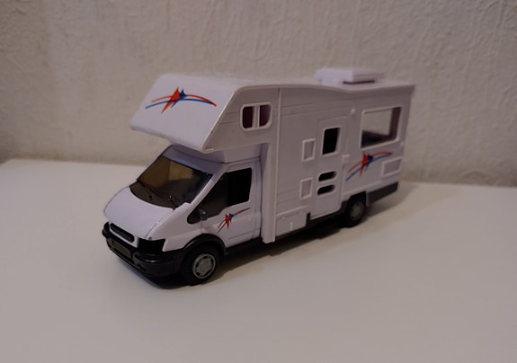 Matkailuauto
