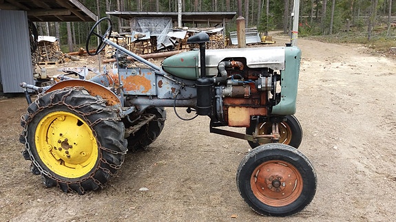 Traktori aiiis ghalmers vm 54 diesel
